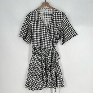 Passion Lilie Houndstooth Cotton Black White Ruffle Hem Mini Wrap Dress Size XL‎